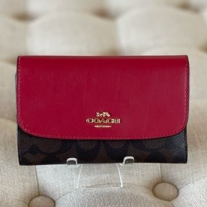 COACH tri fold wallet